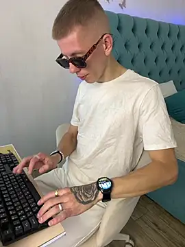 Вебкам-шоу Cristian__Dior