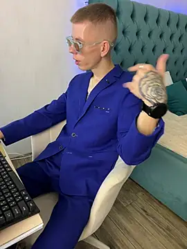 Show modela Cristian__Dior na web-kameri