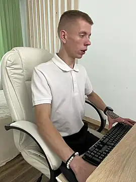Cristian__Dior – webcam-show