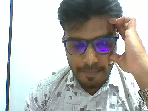 Alphamustha 在線直播表演