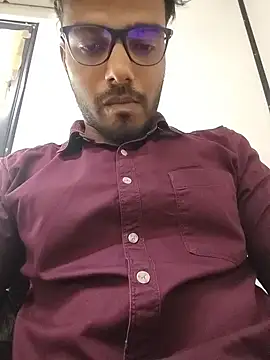 عرض كام Alphamustha