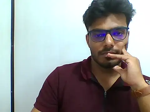 Show modela Alphamustha na web-kameri