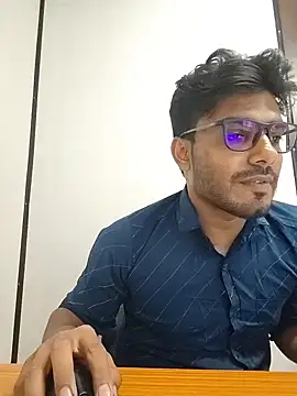 Alphabull4u 网络视讯表演