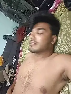 Alphabull4u Show Webcam