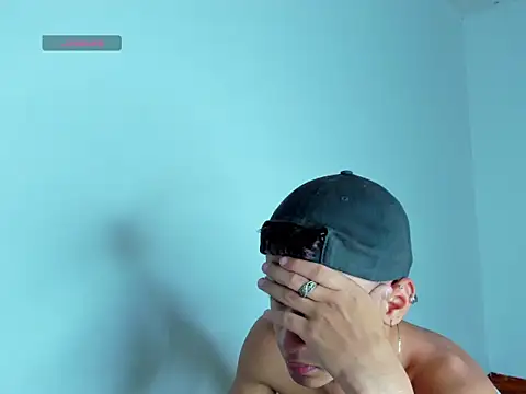 Daniel_Hot276's Webcam Show