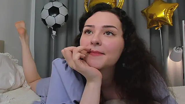 Chat +18 de Camilla_Rowen ao vivo