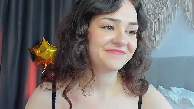 Camilla_Rowen Adlı Modelin Canlı XXX Sohbeti