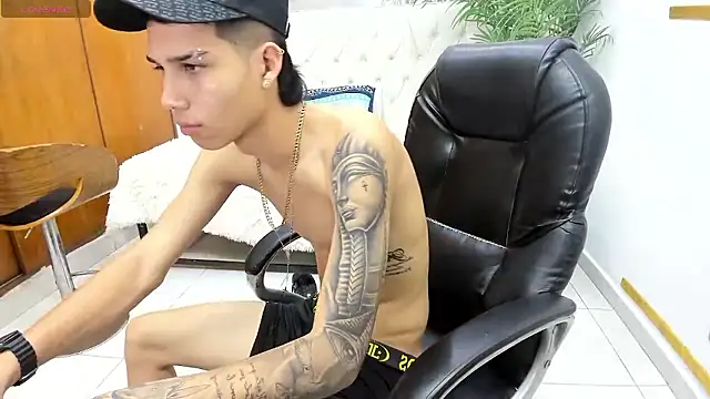 paul_ponce Adlı Modelin Web Kamerası Şovu