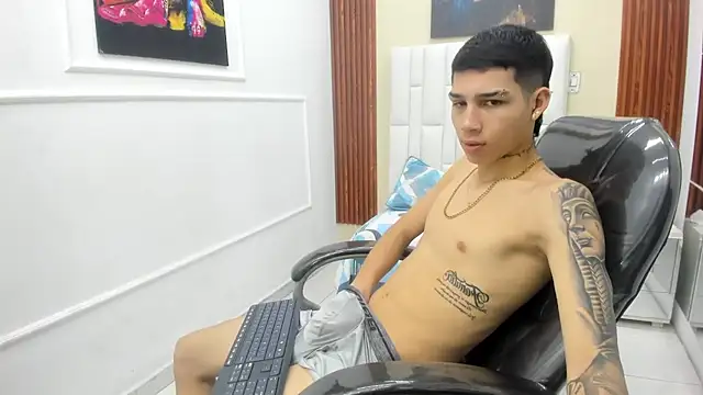 paul_ponce Pertunjukan Webcam