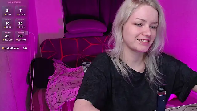 Chat +18 de CherryNight6 ao vivo