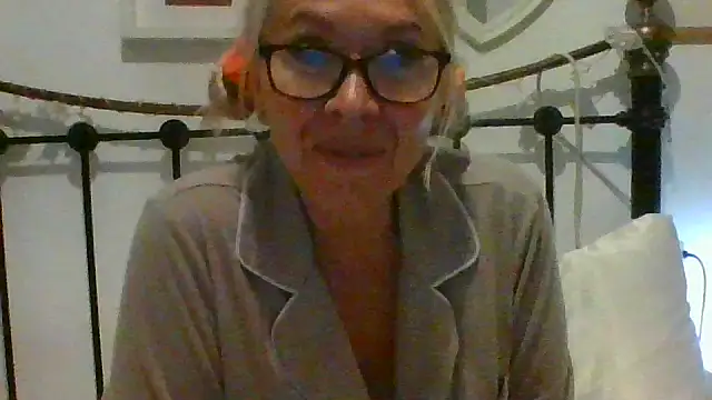 Živá chatovací místnost Ashti_Grace