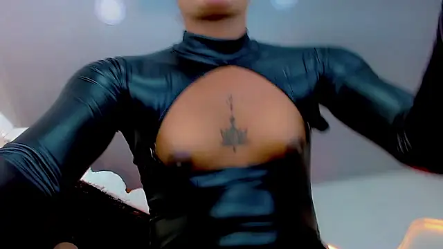 Вебкам-шоу JessiValentin