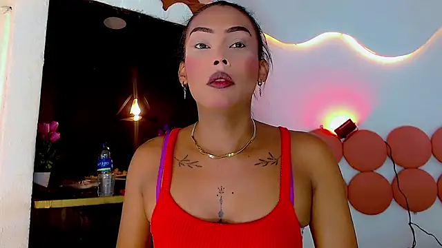 Pertunjukan Kamera Web JessiValentin