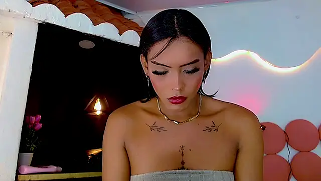 Pokazy przed kamerką – JessiValentin