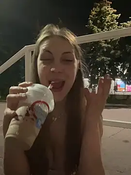 elliepixie Show in webcam