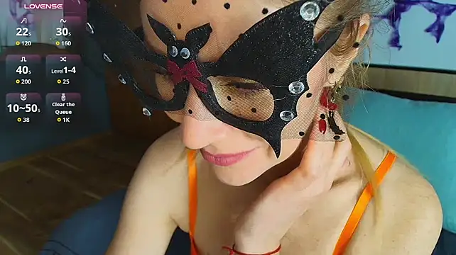 XXX chat uživo modela Aromaloveqq