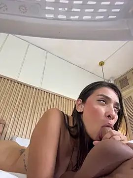 Živý XXX chat NahimiThompson