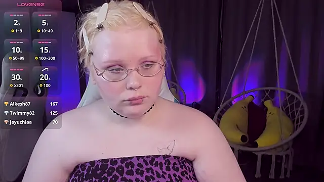 LottieReed Live XXX-Chat
