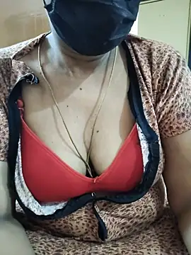 tamilammu1431 Live XXX Chat