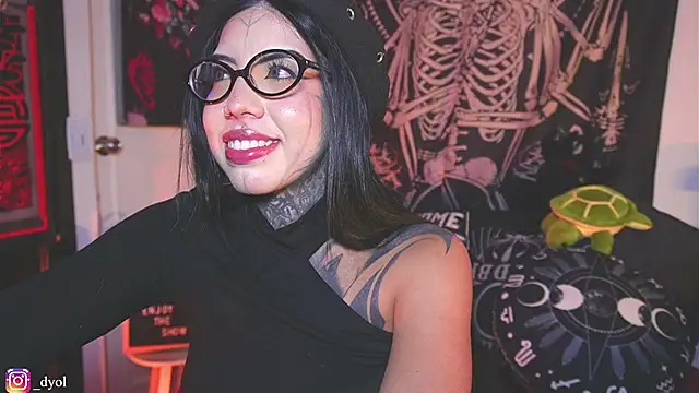 Show Webcam de Dalia_Vorhees