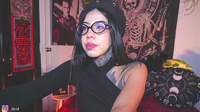 Онлайн чат Dalia_Vorhees