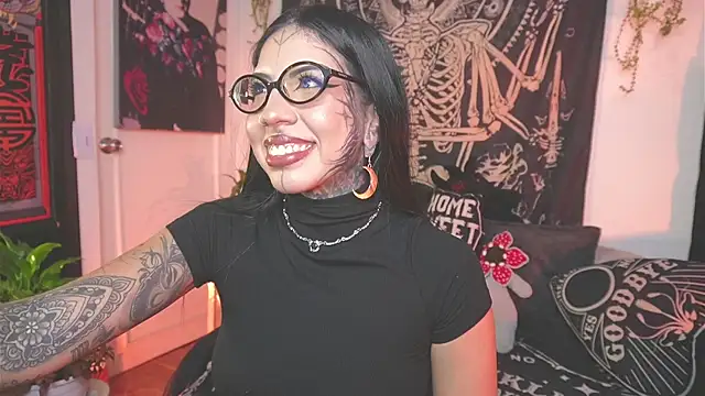 Dalia_Vorhees live XXX chat
