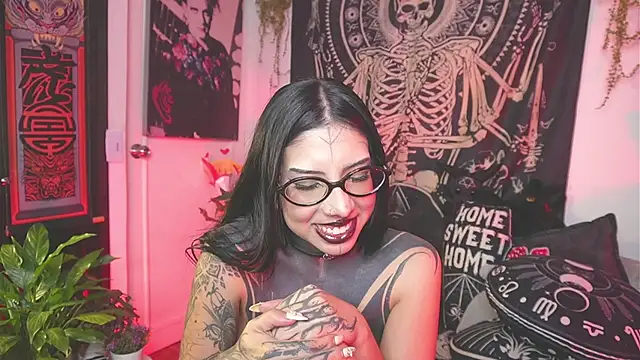 Chat +18 de Dalia_Vorhees ao vivo