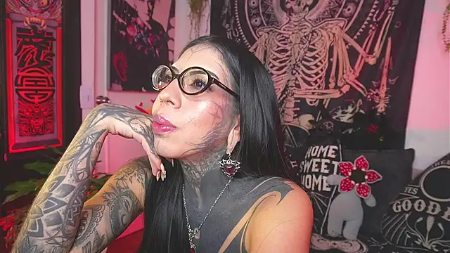 Chat +18 de Dalia_Vorhees ao vivo