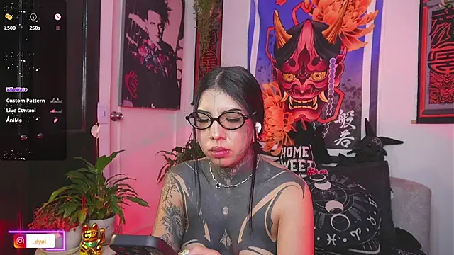 Dalia_Vorhees' Webcam Show
