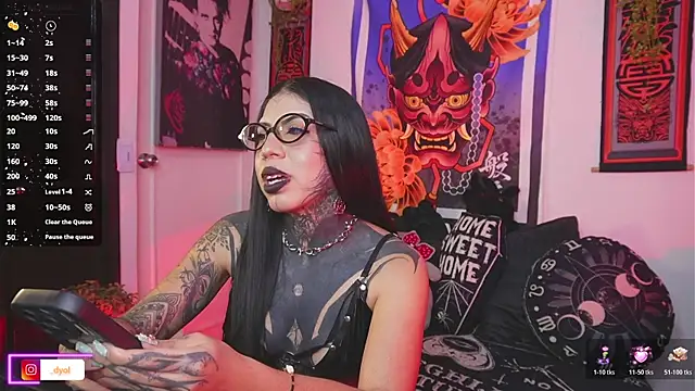 Dalia_Vorhees élő XXX-chatje