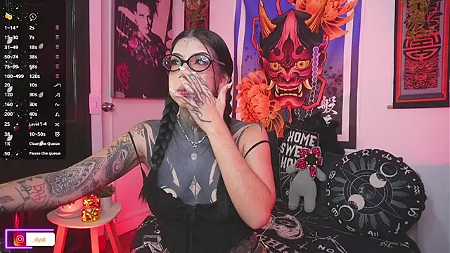 Chat +18 de Dalia_Vorhees ao vivo