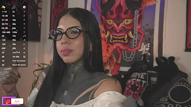 Dalia_Vorhees 网络视讯表演