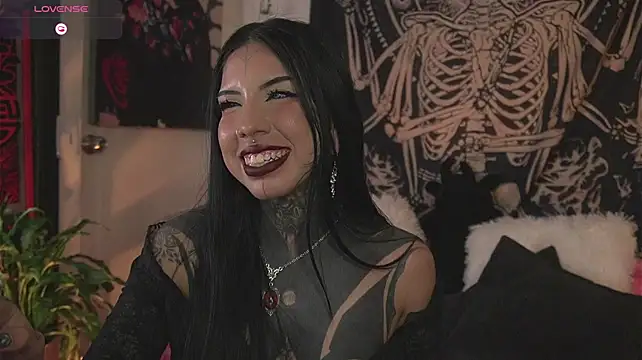 Dalia_Vorhees' Live XXX Chat