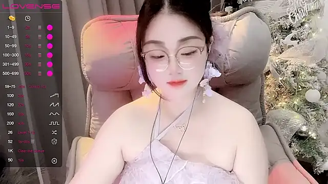 Monica-666888- 即時 XXX 聊天
