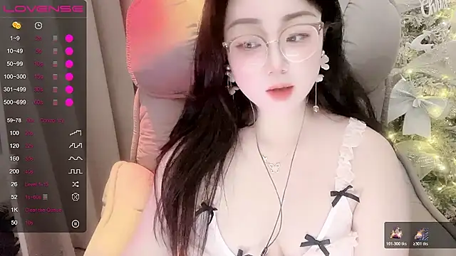 Monica-666888-'s Webcam Show