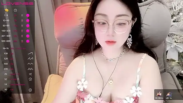 Chatroom XXX en direct de Monica-666888-