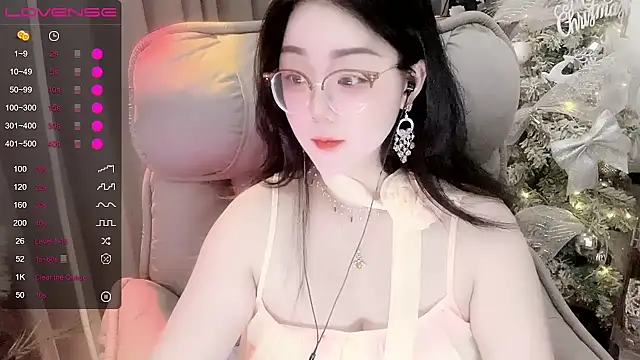 Monica-666888-'s Webcam Show