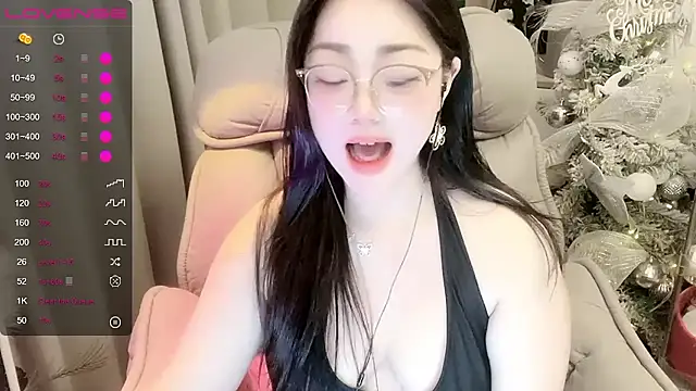 Monica-666888- 在線直播表演