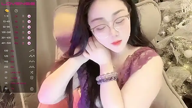 Monica-666888-'s Webcam Show