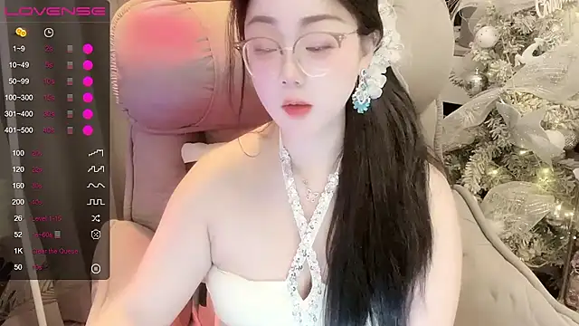Monica-666888-'s Webcam Show