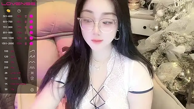 Monica-666888-'s Webcam Show