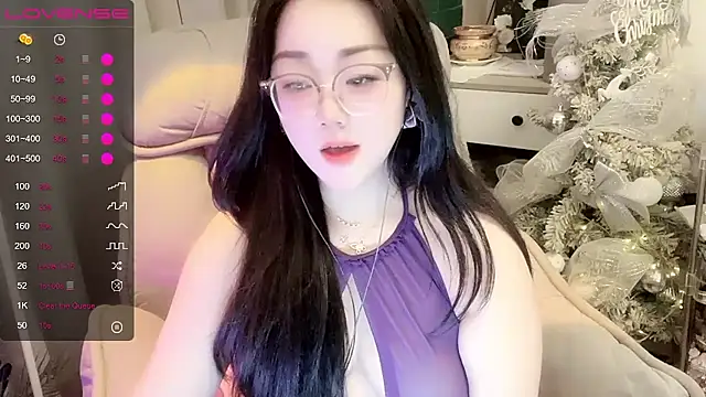 Monica-666888-'s Webcam Show