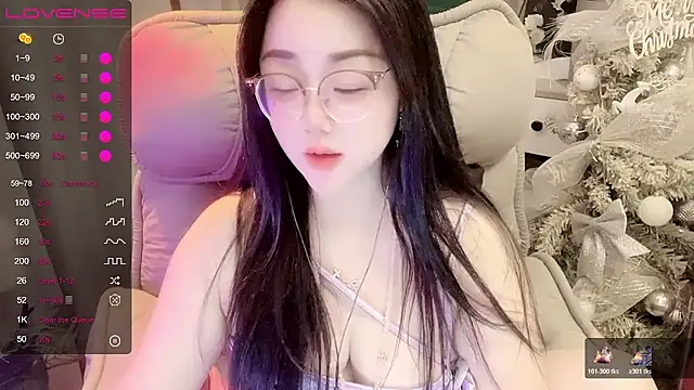 Monica-666888- 现场XXX聊天