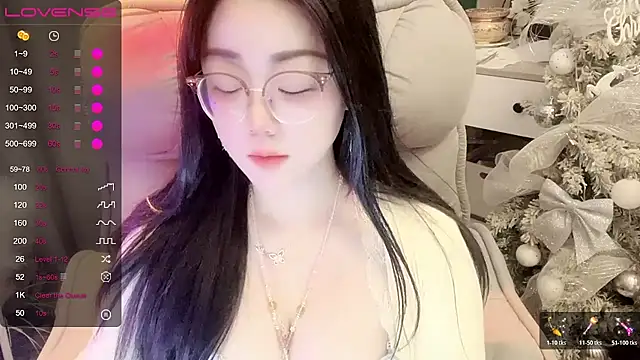 Monica-666888- Adlı Modelin Canlı XXX Sohbeti