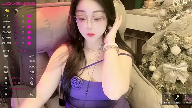 Monica-666888- 现场XXX聊天