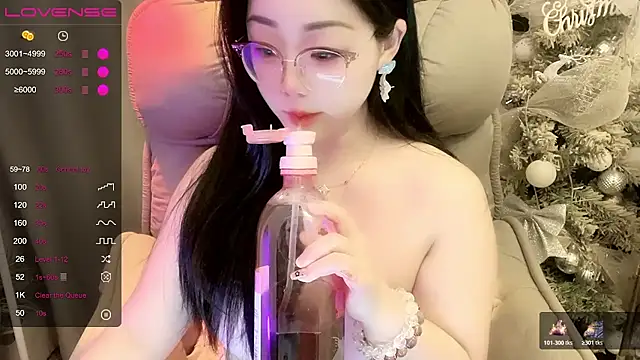 Monica-666888- Chat XXX live