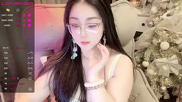 Monica-666888- 现场XXX聊天
