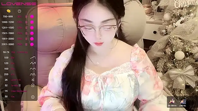 Monica-666888- 现场XXX聊天