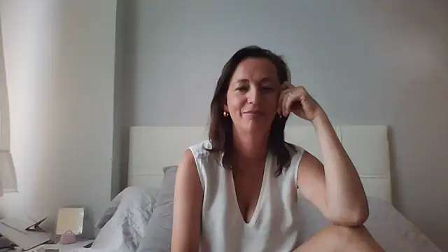 ArianaStarrn Live XXX chat