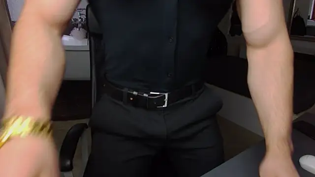 Show modela MicahLane na web-kameri